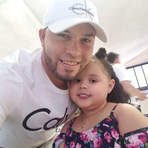 Meet your Posher, Luis